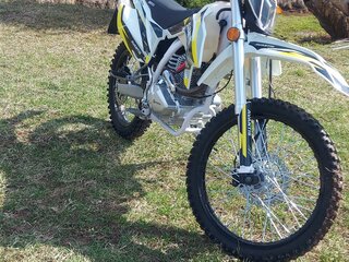 2024 Avantis Enduro 250, белый, 194000 рублей, вид 3