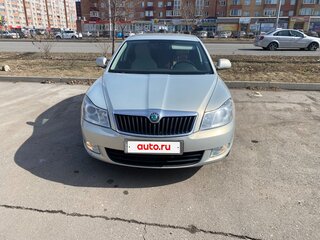 2013 Skoda Octavia II (A5) Рестайлинг, серебристый, 900000 рублей, вид 1