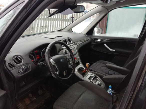 2007 Ford Galaxy II, чёрный - вид 3