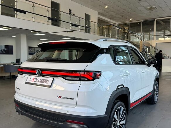 2025 Changan CS35 Plus I Рестайлинг, белый - вид 2