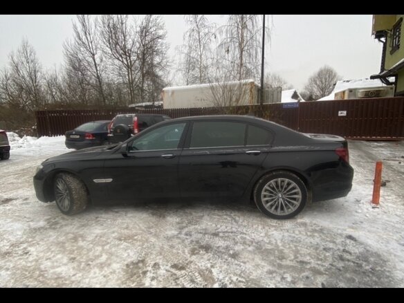 2011 BMW 7 серии Long 750Li xDrive V (F01/F02/F04), чёрный, 1400000 рублей - вид 10