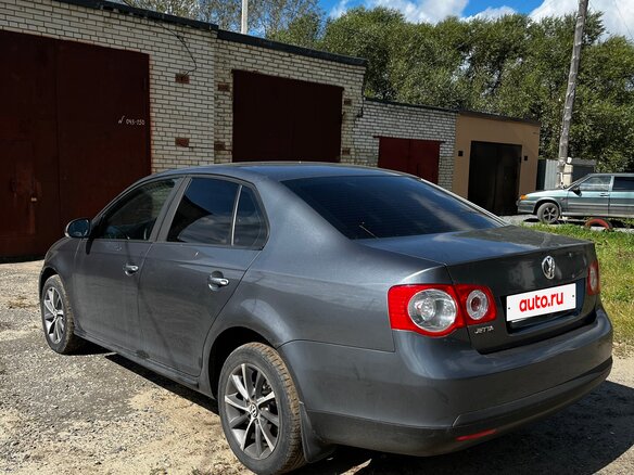 2008 Volkswagen Jetta V, серый, 450000 рублей - вид 5