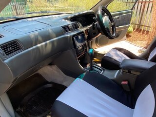 2000 Toyota Camry Gracia IV (XV20) Рестайлинг, белый, 505000 рублей, вид 4