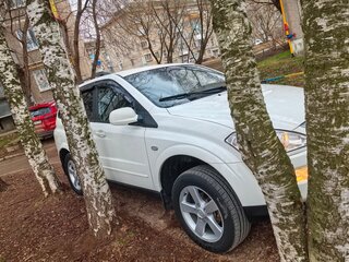 2012 SsangYong Kyron 6-speed I Рестайлинг, белый, 910000 рублей, вид 3
