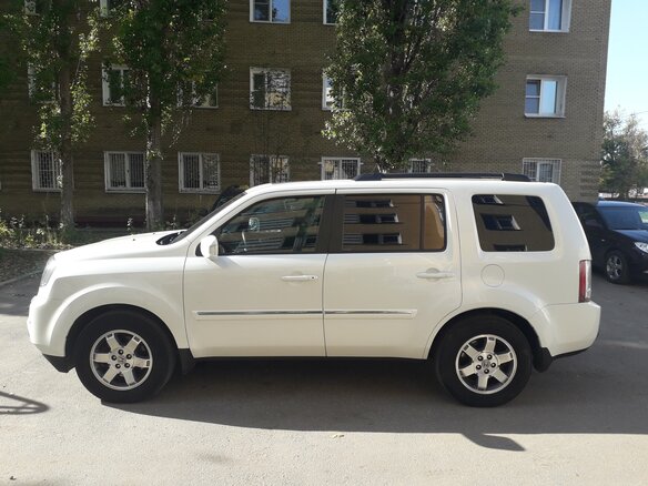 2014 Honda Pilot II Рестайлинг, белый, 2300000 рублей - вид 6