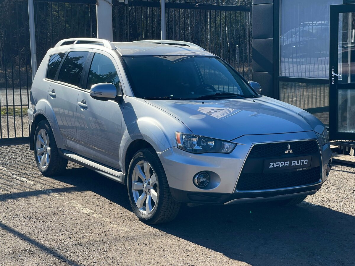 Открыть фотографии: Mitsubishi Outlander II Рестайлинг