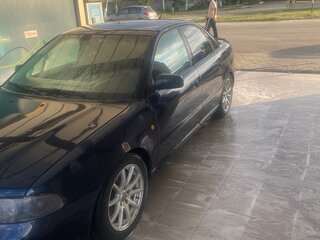 1997 Audi A4 I (B5), синий, 400000 рублей, вид 3