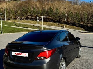 2014 Hyundai Solaris I Рестайлинг, серый, 930000 рублей, вид 5