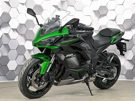 2023 Kawasaki Ninja 1000 SX, чёрный, 1259000 рублей, вид 2