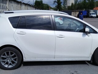 2015 Toyota Verso I Рестайлинг, белый, 1400000 рублей, вид 3