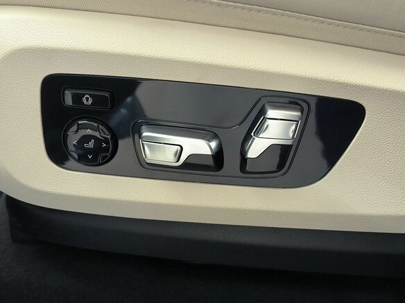 2026 BMW X7 40d I (G07) Рестайлинг, серый, 19250000 рублей - вид 19