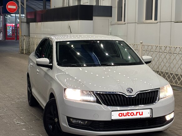 2017 Skoda Rapid I, белый, 950000 рублей - вид 2