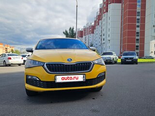2020 Skoda Rapid II, жёлтый, 699000 рублей, вид 1
