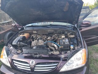 2007 SsangYong Kyron I, красный, 620000 рублей, вид 5