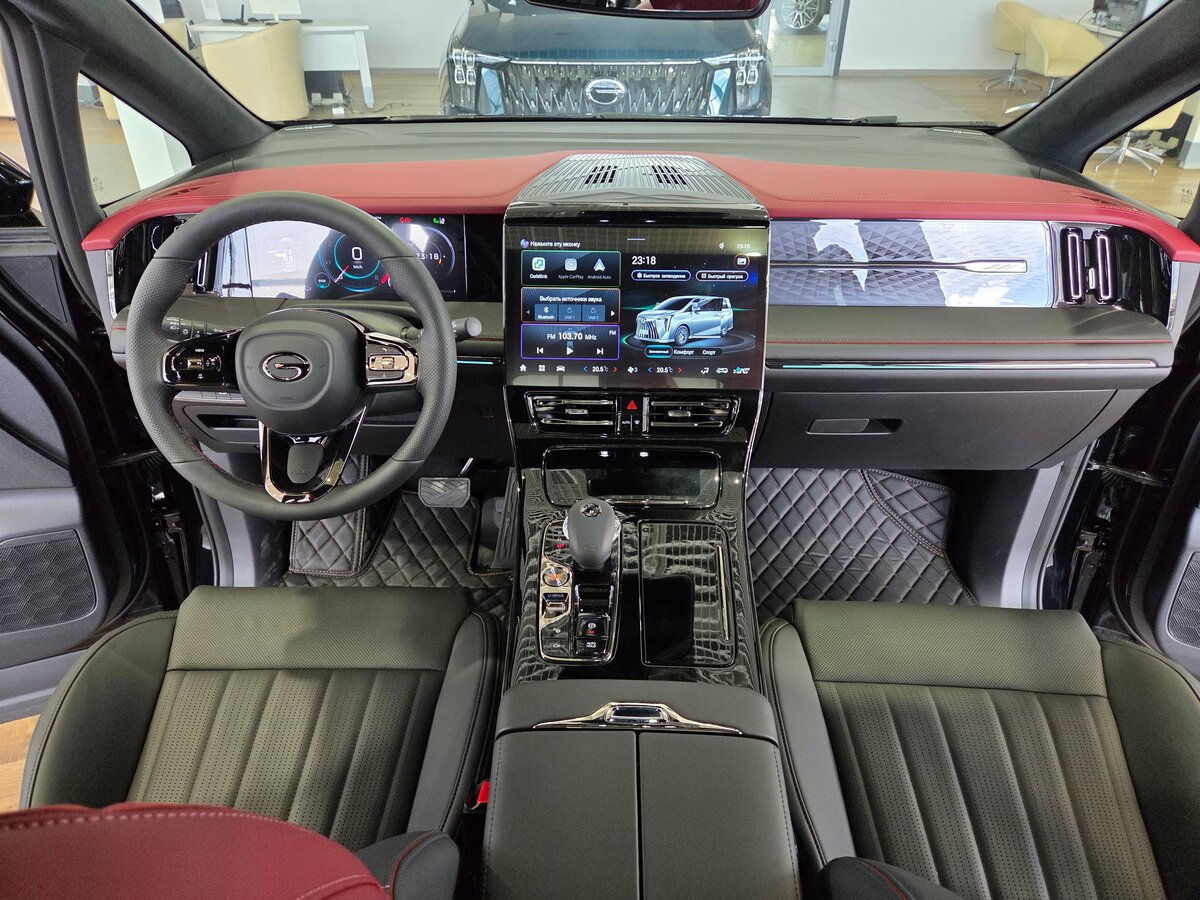 Открыть фотографии: GAC M8