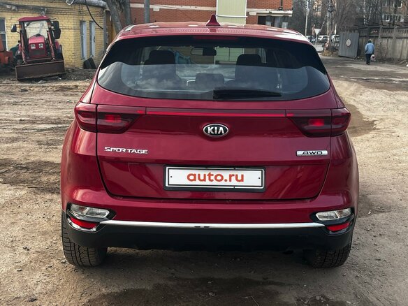 2020 Kia Sportage IV Рестайлинг, пурпурный, 1999999 рублей - вид 5