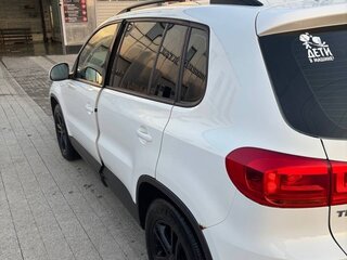 2011 Volkswagen Tiguan I Рестайлинг, белый, 980000 рублей, вид 2