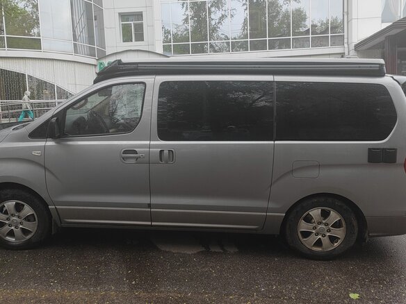 2019 Hyundai Grand Starex I Рестайлинг 2, серебристый, 4600000 рублей - вид 5