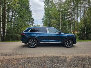 2023 Geely Monjaro (Xingyue L) I, зелёный, 3370000 рублей, вид 2
