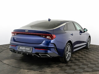 2021 Kia K5 III, синий, 2455000 рублей, вид 5