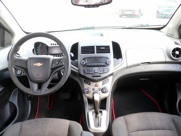 2013 Chevrolet Aveo II, серый, 279000 рублей - вид 12