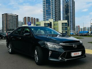 2017 Toyota Camry VII (XV50) Рестайлинг 2, чёрный, 2300000 рублей, вид 1
