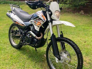 2015 Stels 250 Enduro, белый, 95000 рублей, вид 1