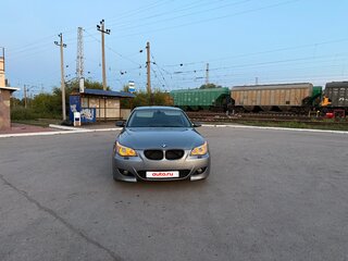 2003 BMW 5 серии 520i V (E60/E61), серый, 1000000 рублей, вид 3