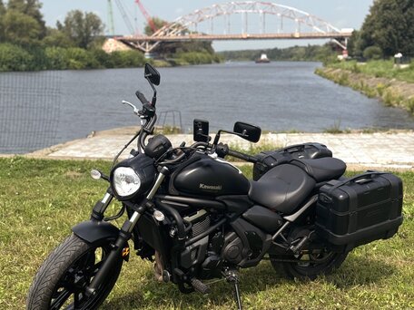 2022 Kawasaki EN650 Vulcan S, чёрный, 999000 рублей, вид 1