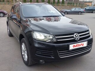 2014 Volkswagen Touareg II, чёрный, 2420000 рублей, вид 3
