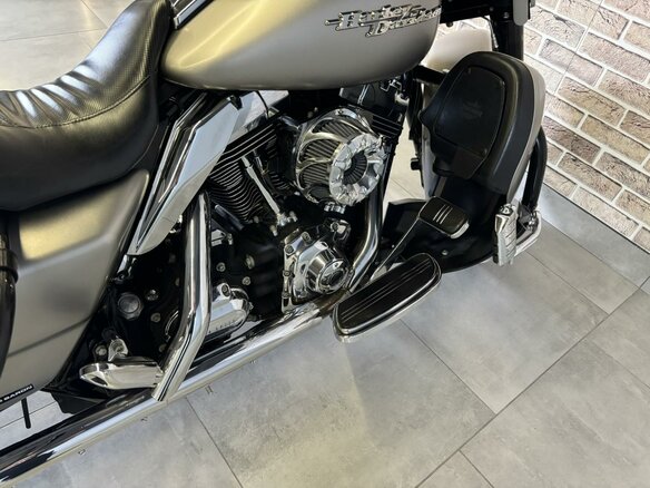 2008 Harley-Davidson Street Glide, серебристый, 855000 рублей - вид 19