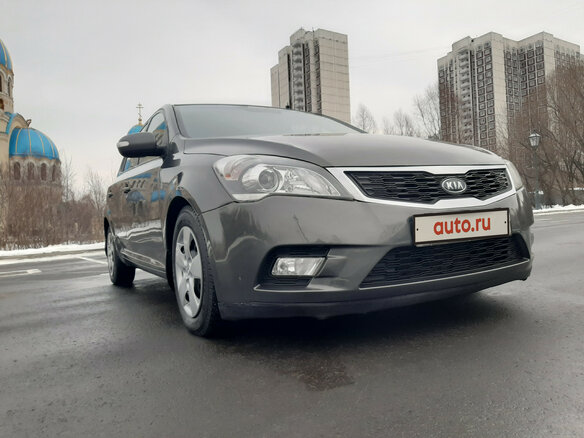 2011 Kia Ceed I Рестайлинг, серый - вид 2