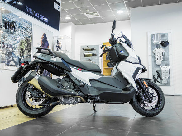 2019 BMW C 400 X, белый - вид 7