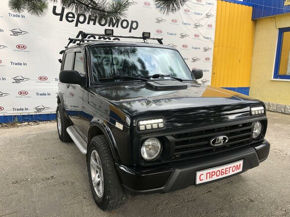 2017 Lada (ВАЗ) 2121 (4x4) Urban I Рестайлинг, чёрный - вид 3