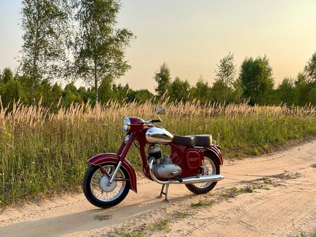 1958 Jawa 250, красный, 1600000 рублей, вид 2