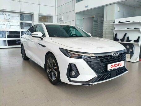 Chery Arrizo 8