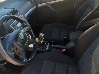 2012 Skoda Octavia II (A5) Рестайлинг, серебристый, 860000 рублей, вид 5