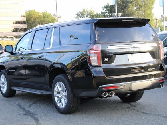 2020 Chevrolet Suburban XI, чёрный - вид 3