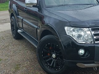 2007 Mitsubishi Pajero IV, чёрный, 1800000 рублей, вид 5
