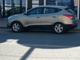 2010 Hyundai ix35 I, серый, 1100000 рублей, вид 1