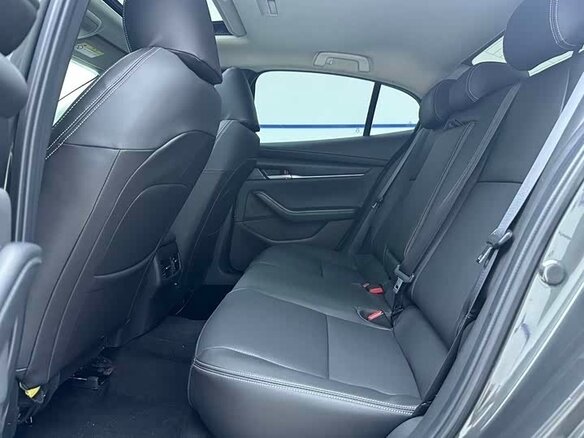 2022 Mazda 3 IV (BP), серый - вид 10