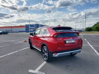 2017 Mitsubishi Eclipse Cross I, красный, 2050000 рублей, вид 3