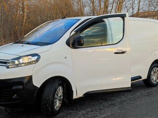 2017 Citroen Jumpy, белый, 2100000 рублей, вид 2