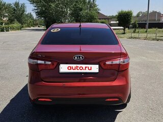 2011 Kia Rio 4-speed III, красный, 850000 рублей, вид 5