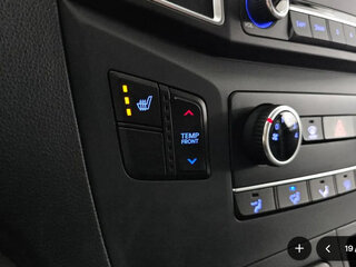 2017 Hyundai Grand Starex I Рестайлинг, серый, 2260202 рублей, вид 4