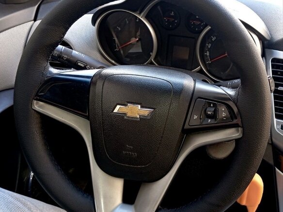 2012 Chevrolet Cruze I, белый, 700000 рублей - вид 15
