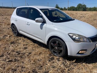2012 Kia Ceed I Рестайлинг, белый, 670000 рублей, вид 2