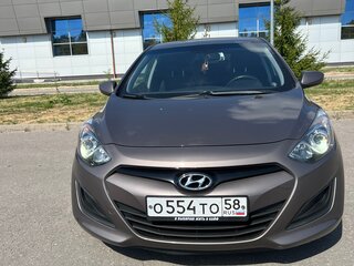 2013 Hyundai i30 II, коричневый, 880000 рублей, вид 2