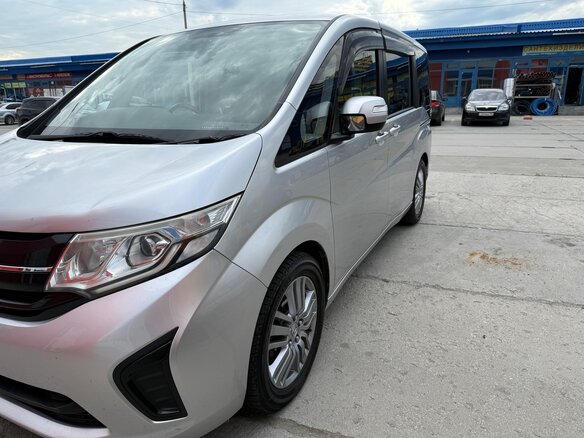 2015 Honda Stepwgn V, серебристый, 1599000 рублей - вид 11