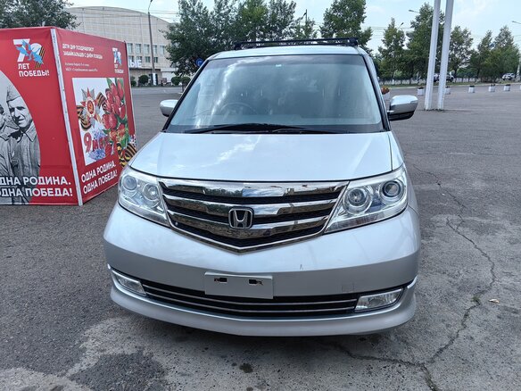 2012 Honda Elysion I Рестайлинг, серебристый, 2300000 рублей - вид 2